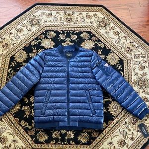 Guess navy blue puffer jacket - sz L